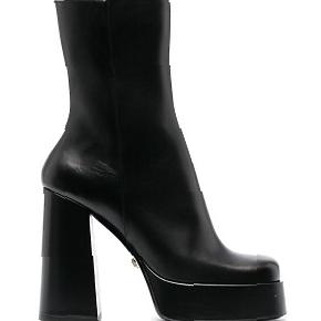 Versace Aevitas Single-Platform Boots